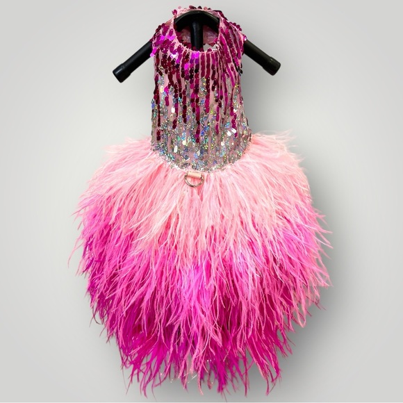 Handmade Ombré Sequin Ostrich Feather Dog Dress In Barbie Pink! - Picture 3 of 3
